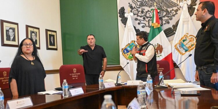 Livio Flores vuelve a Tránsito; Cabildo lo nombra director por segunda ocasión