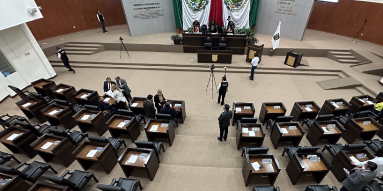 Buscan castigar con cárcel a quien no auxilie a una víctima de feminicidio