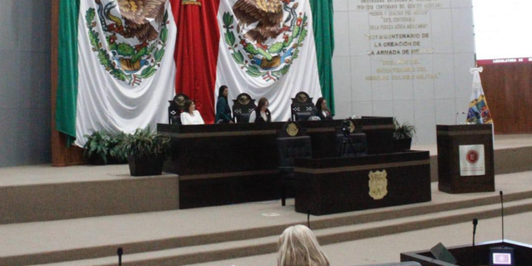 Buscan facilitar las iniciativas ciudadanas con menos firmas de respaldo