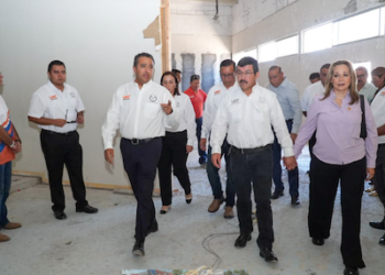 Contará la UAT con más y mejores edificios e infraestructura en Nuevo Laredo. El rector supervisó obras en la frontera