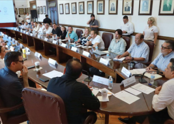 «La instrucción es clara, calle y atención directa a la gente»: Lalo Gattás.