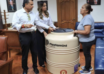 Cumple Lalo Gattás compromiso con la ciudadanía.