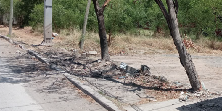 Soluciona SEDUMA problema de vialidad en la avenida República de México.