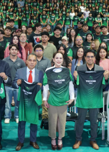 Unen esfuerzos gobierno de Carmen Lilia y el «Tec» para abrir más oportunidades a jóvenes de Nuevo Laredo.