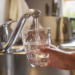 Agua de la llave es apta para beber, asegura Coepris