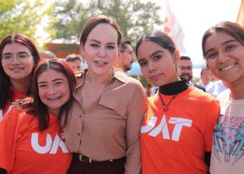 Carmen Lilia consolida una política educativa que amplía oportunidades para miles de estudiantes