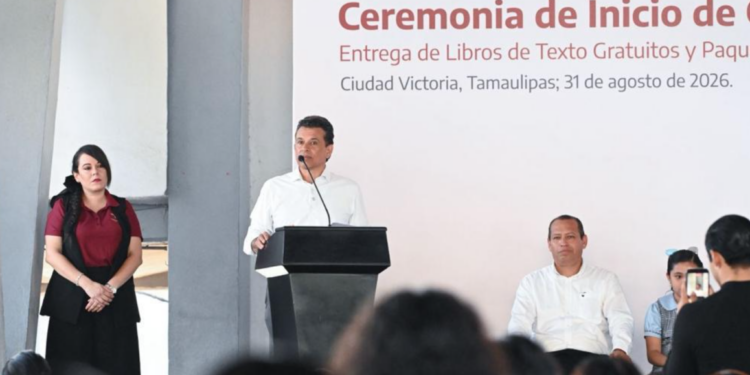 Arranca Lalo Gattás ciclo escolar 2026-2027 en Victoria.