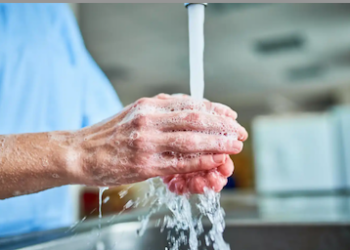 Buscan obligar a hospitales a  ahorrar agua, energía y reciclar  residuos   