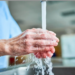 Buscan obligar a hospitales a ahorrar agua, energía y reciclar residuos