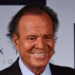 Exempleadas denuncian otra vez a Julio Iglesias por abusos
