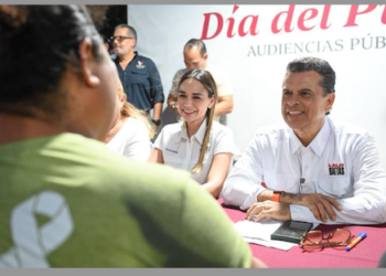 Con audiencias públicas consolida Lalo Gattás confianza a su gobierno.