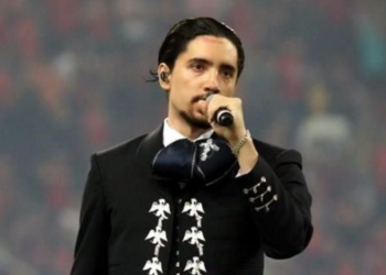 Hospitalizan de emergencia a Alex Fernández y cancela show en Culiacán