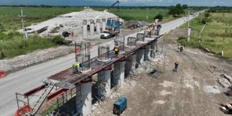 Amplían 22 años concesión de  carretera Mante-Ocampo-Tula  por dos obras millonarias.