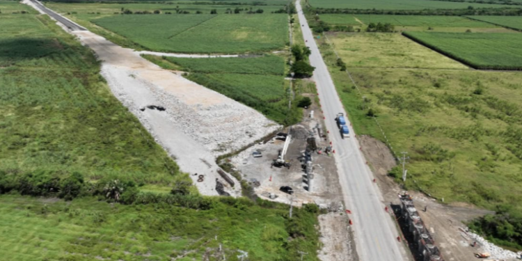 Amplían 22 años concesión de  carretera Mante-Ocampo-Tula  por dos obras millonarias.