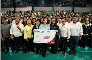 Carmen Lilia fortalece conectividad de universitarios del Tec y Normal Cuauhtémoc con internet móvil gratis