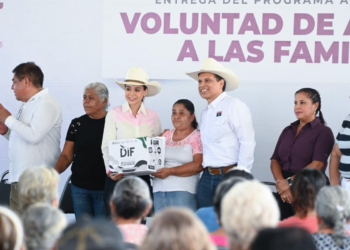 Llevan gobierno y DIF Victoria apoyos alimentarios al área rural.
