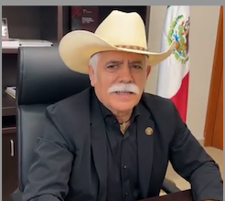 PAN insiste que reforma sobre doble nacionalidad lleva dedicatoria para Cabeza de Vaca