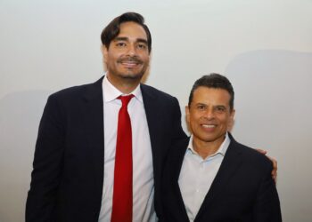 Reconoce Lalo Gattás trabajo de Carlos Peña al frente del gobierno de Reynosa.