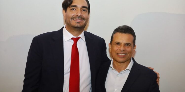 Reconoce Lalo Gattás trabajo de Carlos Peña al frente del gobierno de Reynosa.