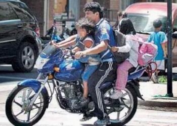 Ya es ley: prohíben diputados que niños viajen en motocicleta