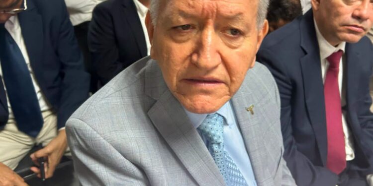 Todo tranquilo en Salud, aunque faltan medicamentos